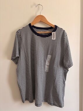 Old Navy Navy & White Striped Short Sleeve Tee